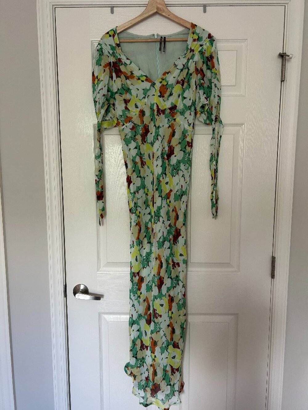 Anthropologie Short-Sleeve V-Neck Slip Midi Dress Size SMALL